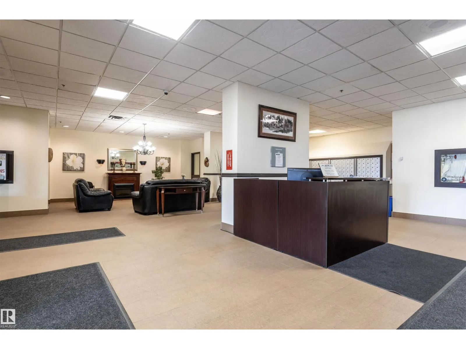 #1809 10149 SASKATCHEWAN DR NW
