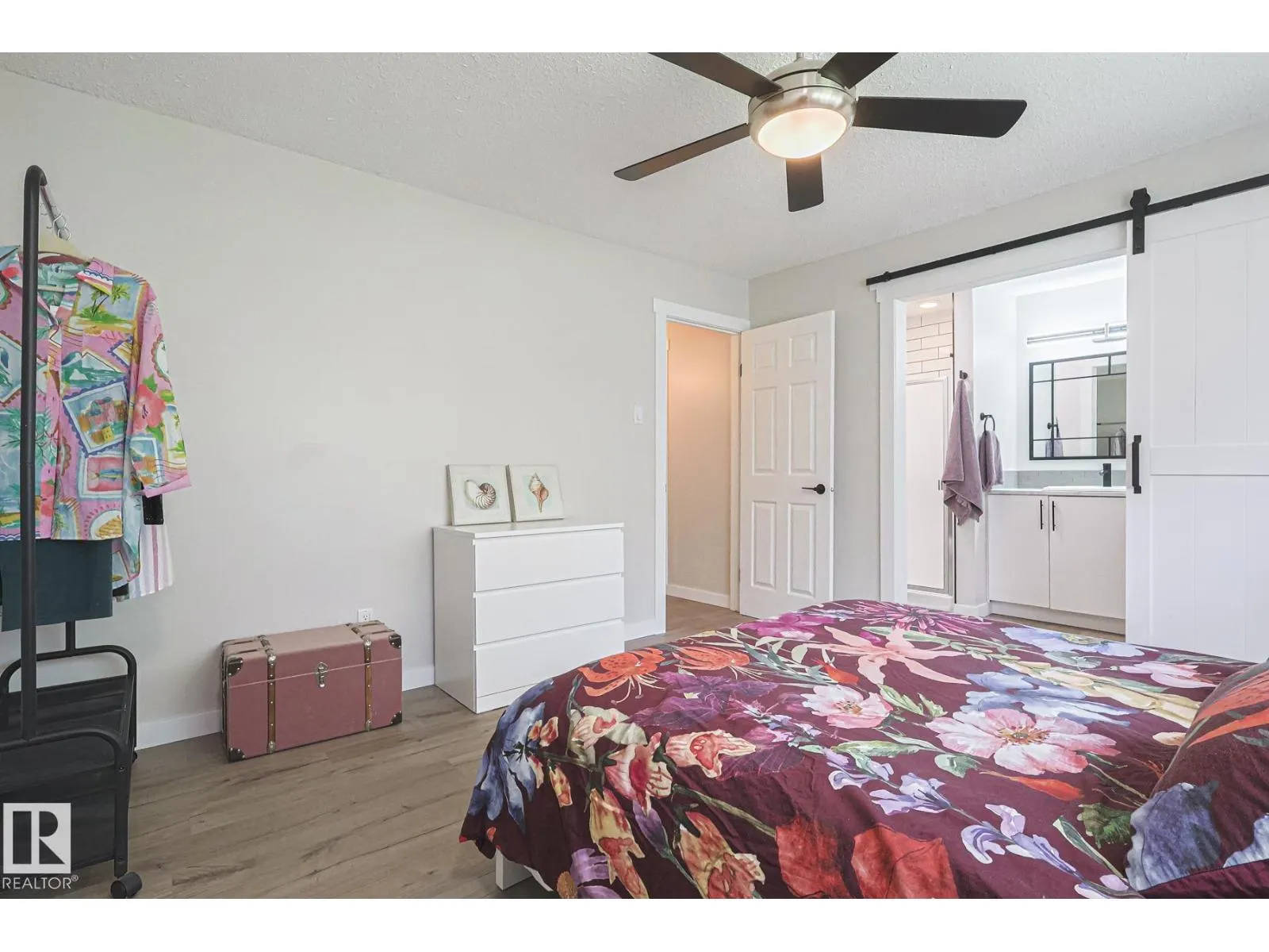 10614 25A AV NW