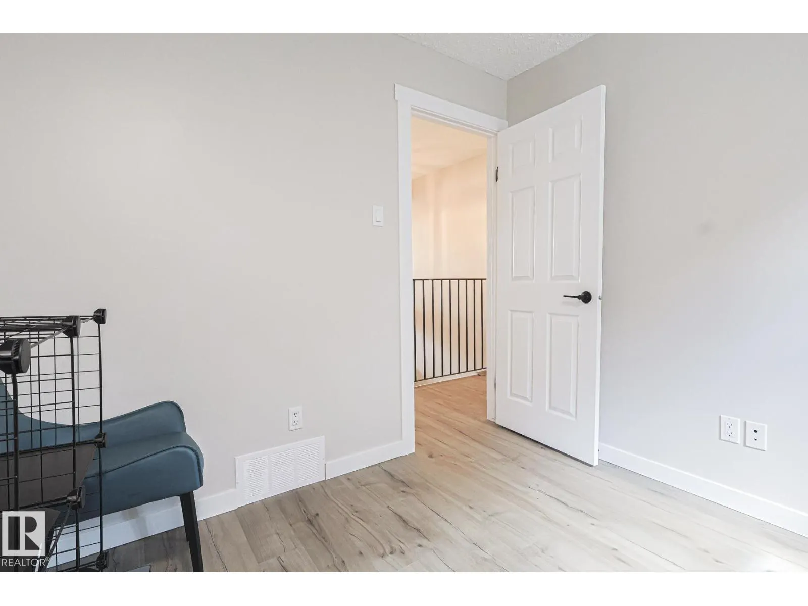 10614 25A AV NW