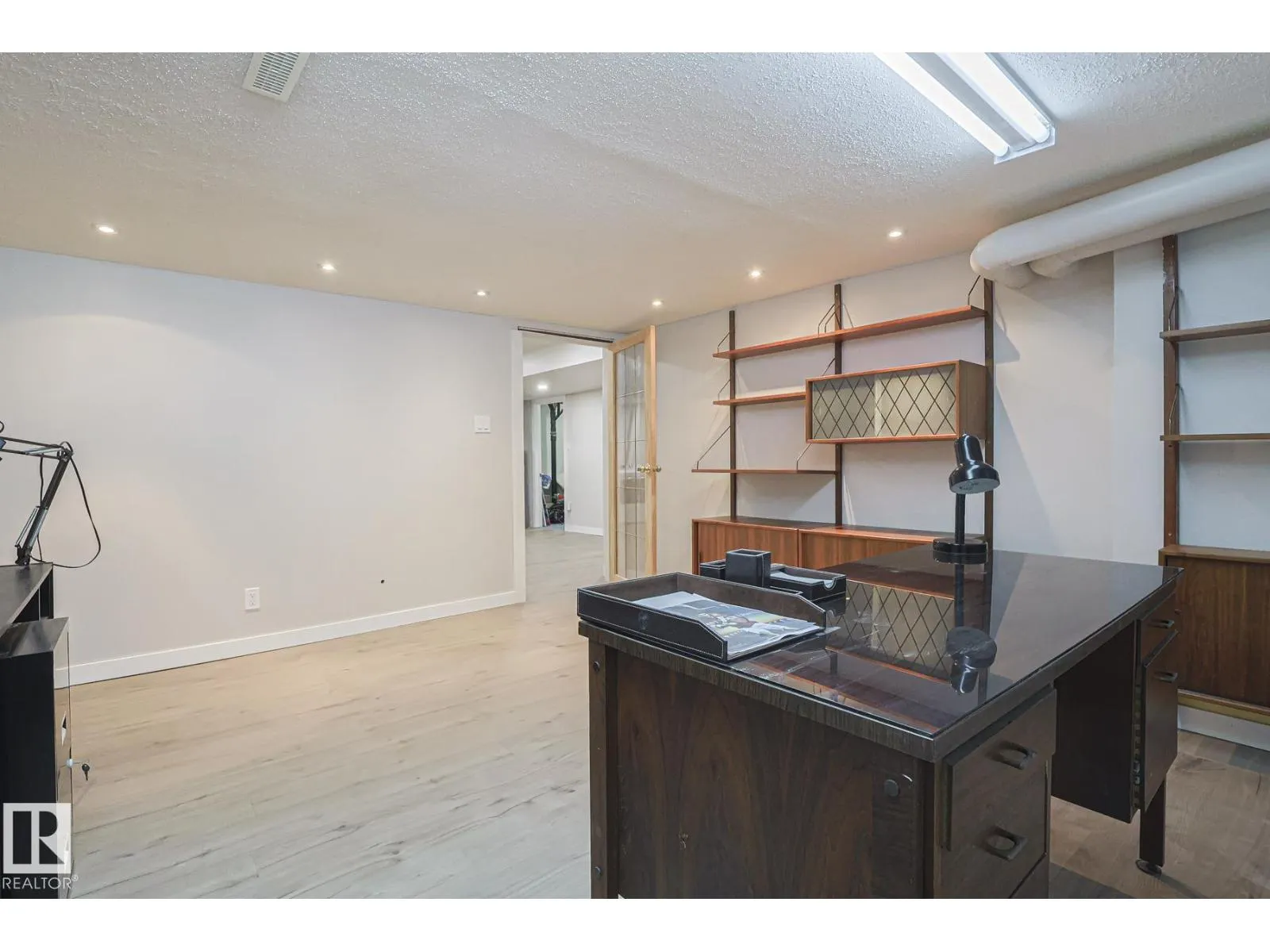 10614 25A AV NW