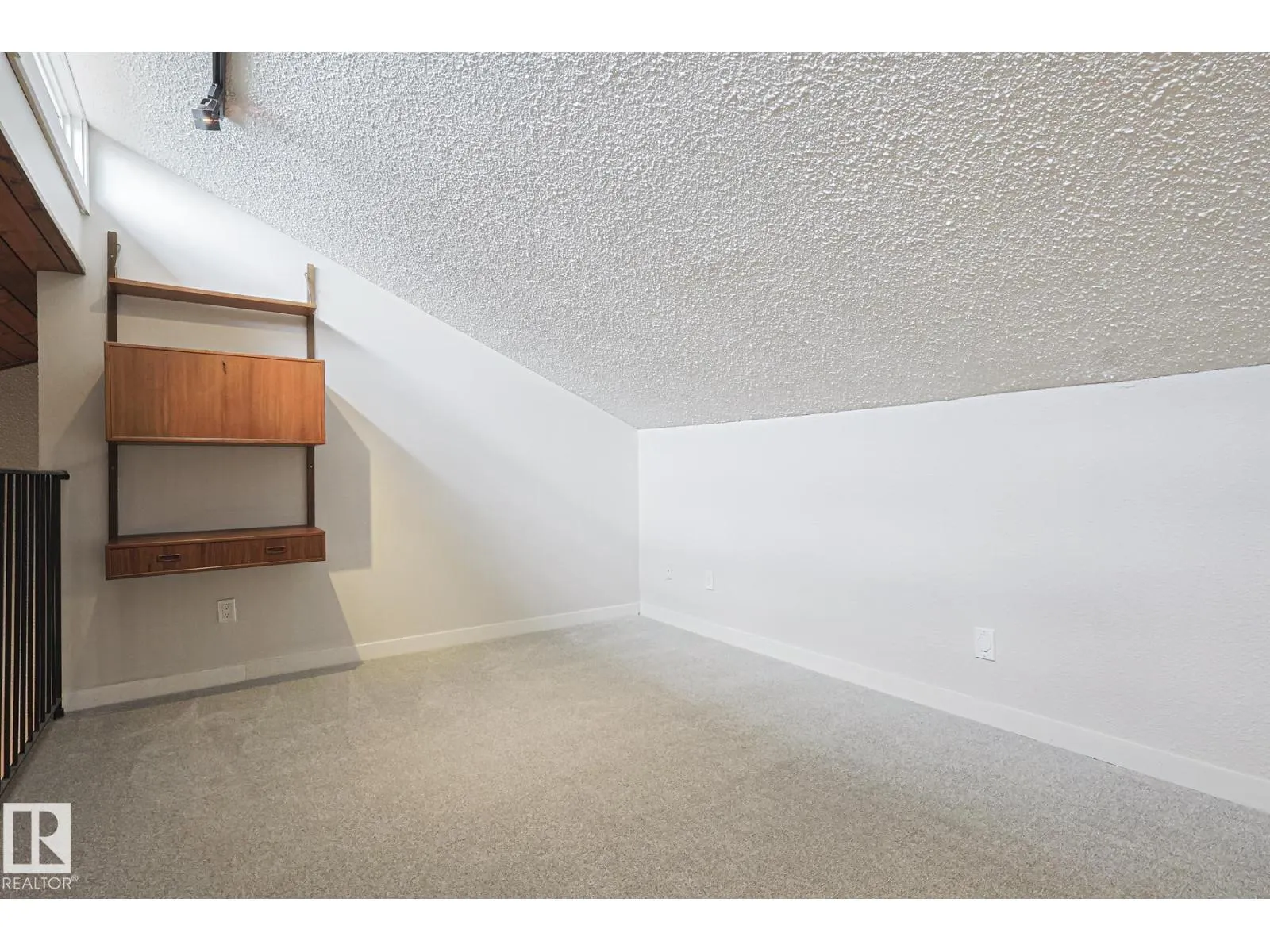 10614 25A AV NW