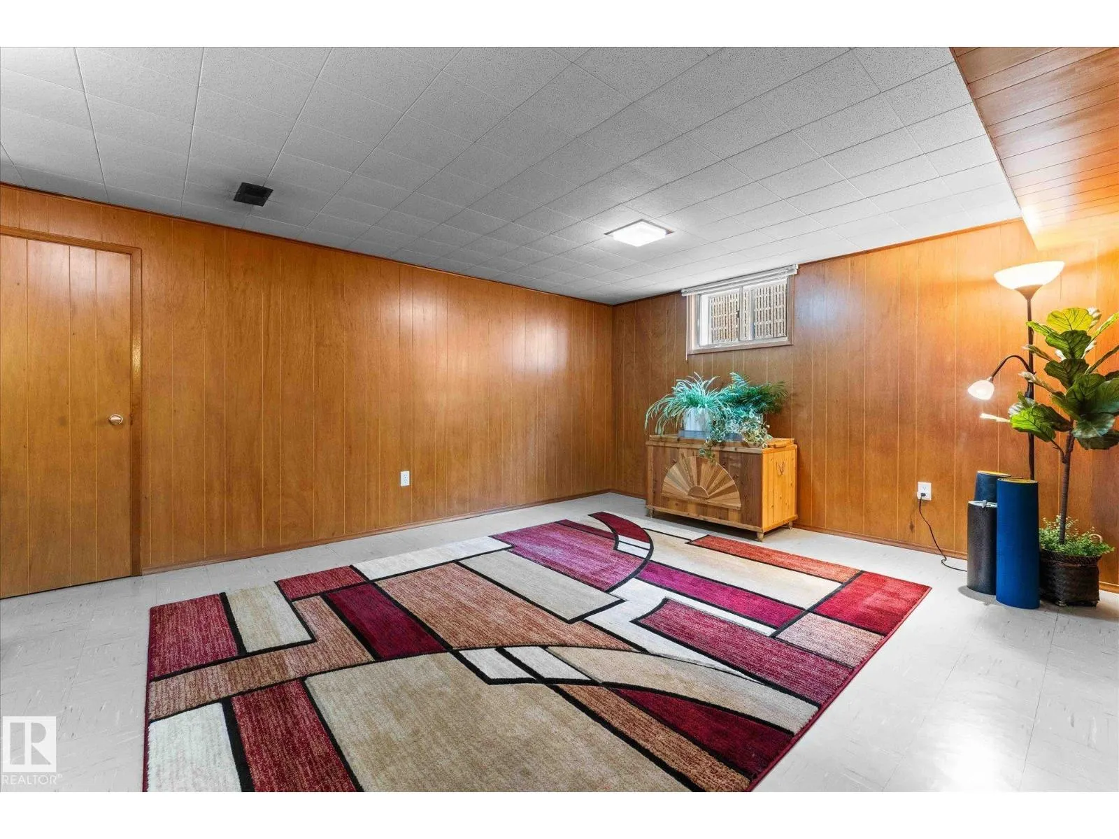 11640 136 ST NW