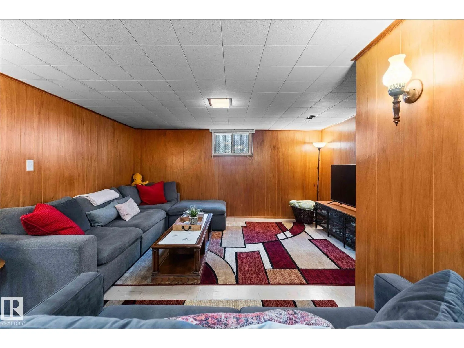 11640 136 ST NW