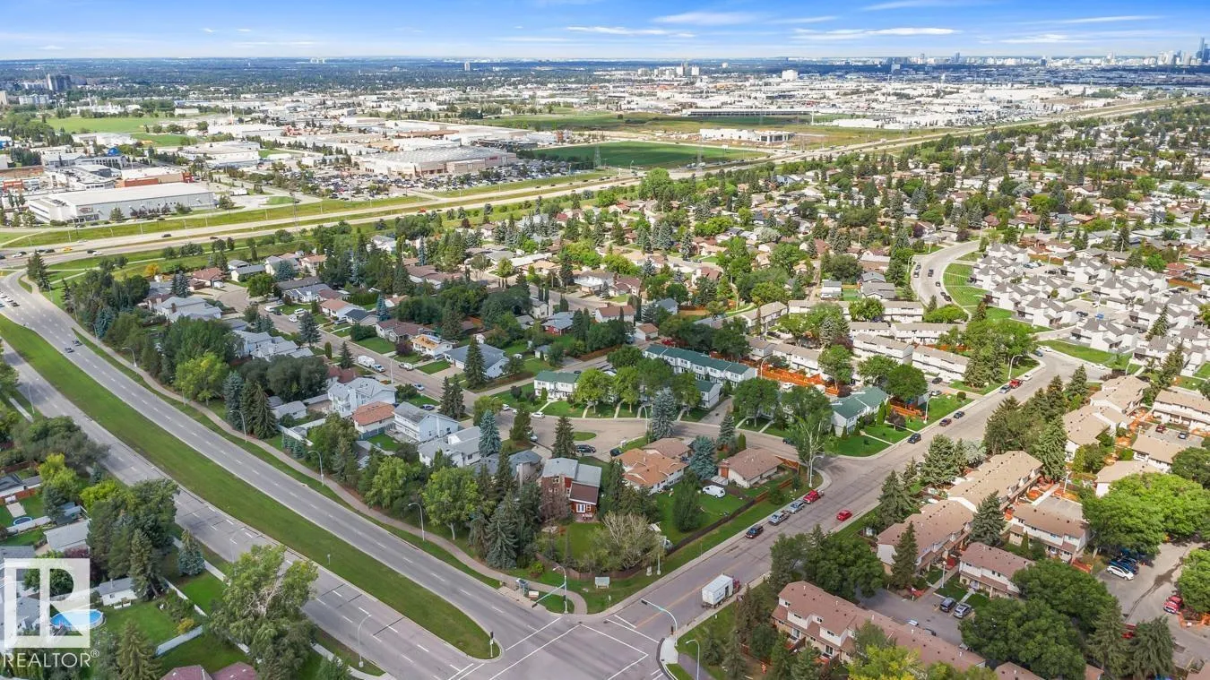 8511 24 AV NW