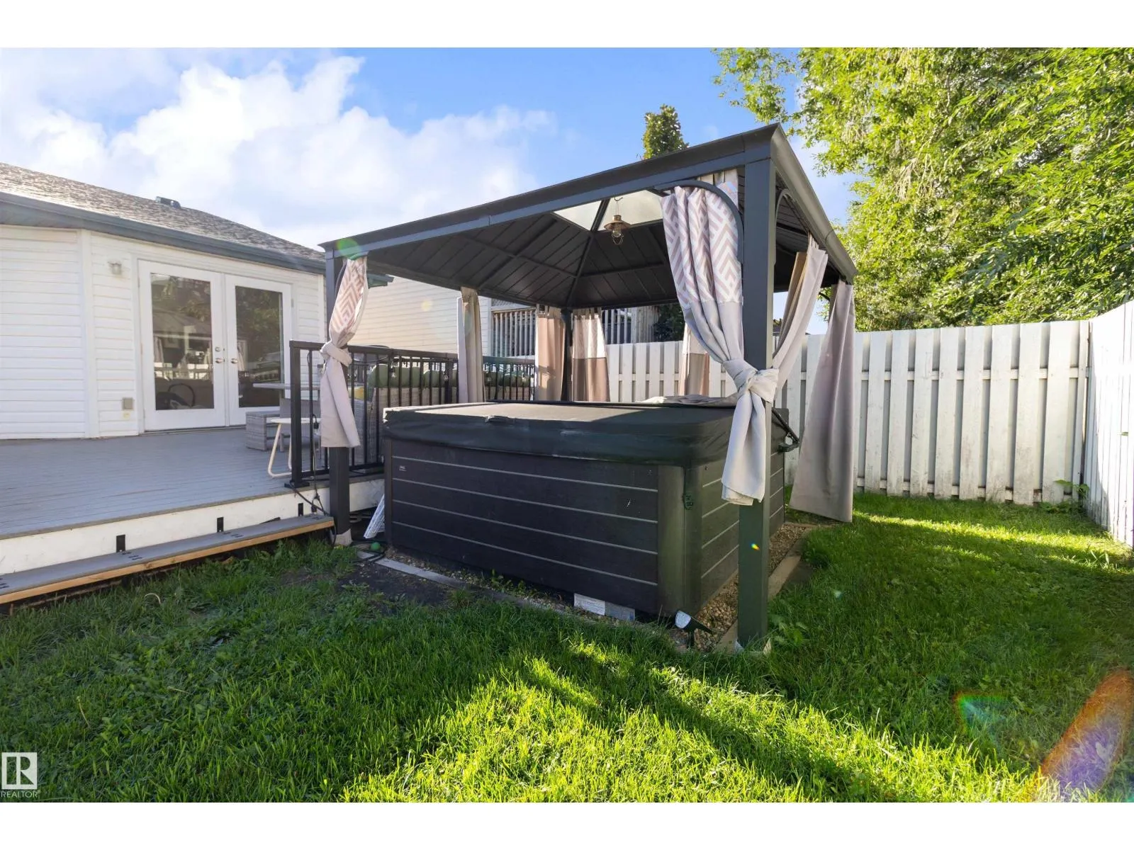 13116 36 ST NW