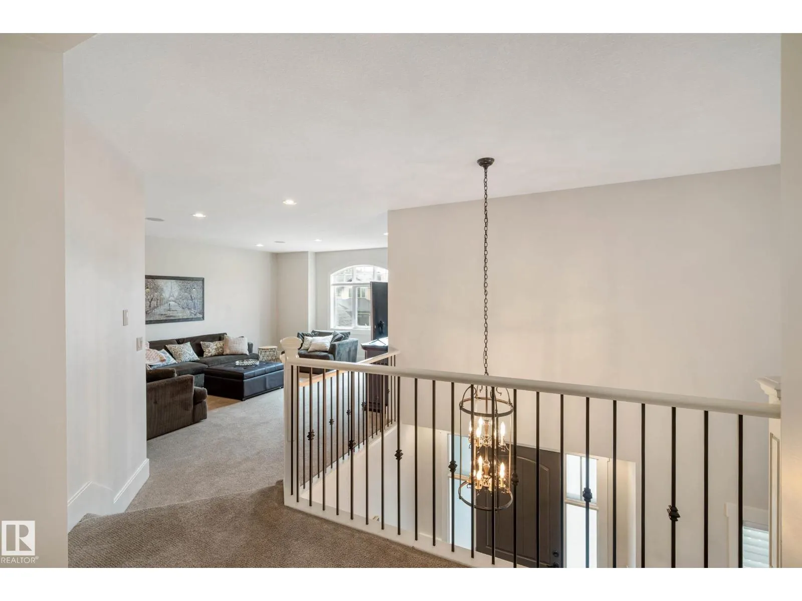 5212 MULLEN CREST CT NW