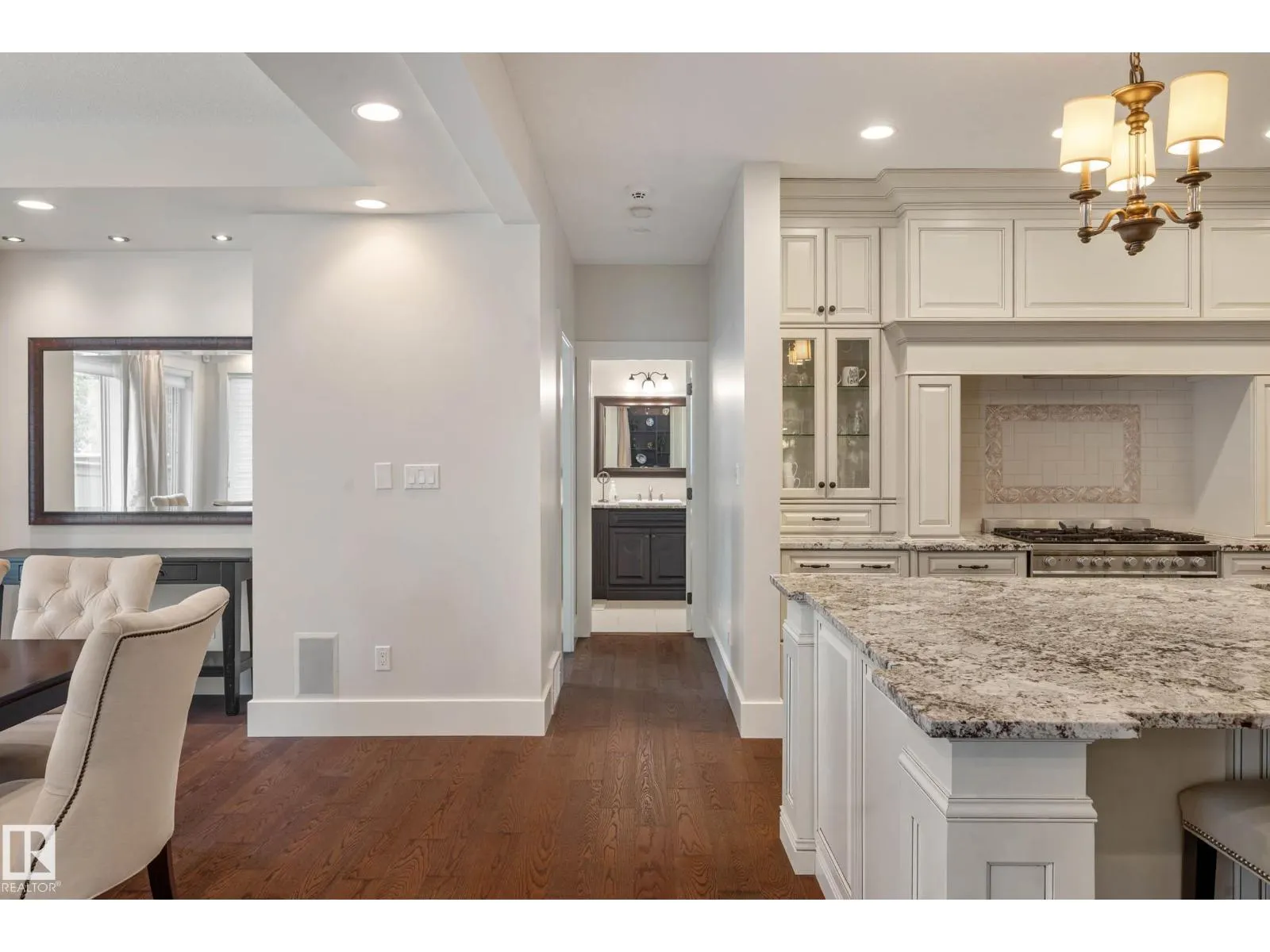 5212 MULLEN CREST CT NW