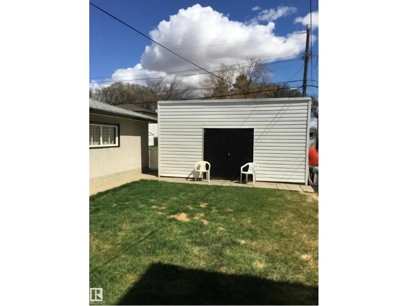 11813 41 ST NW