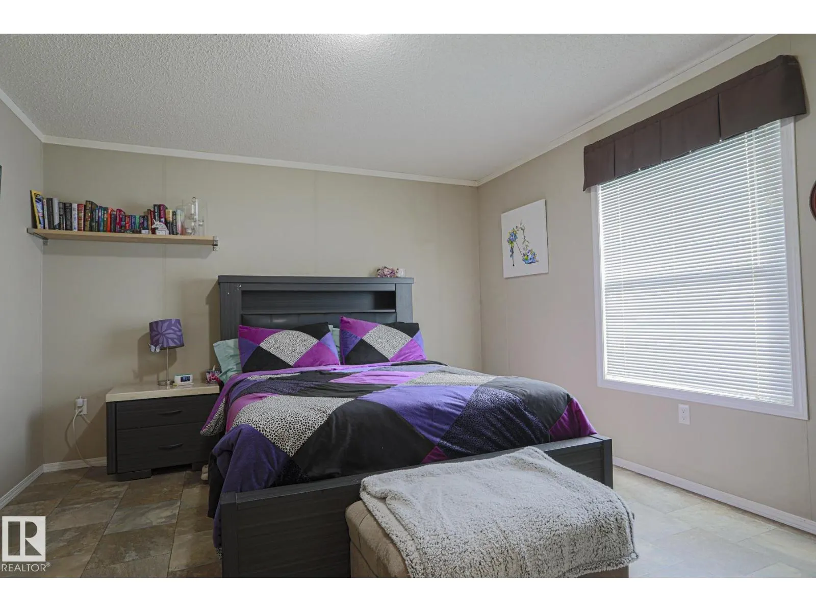 6 The Parkway NW NW