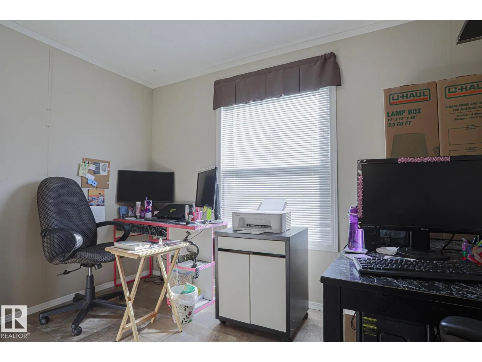 6 The Parkway NW NW