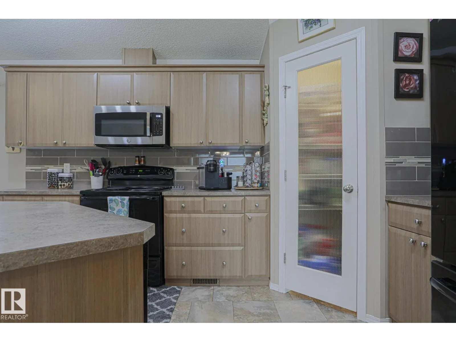 6 The Parkway NW NW