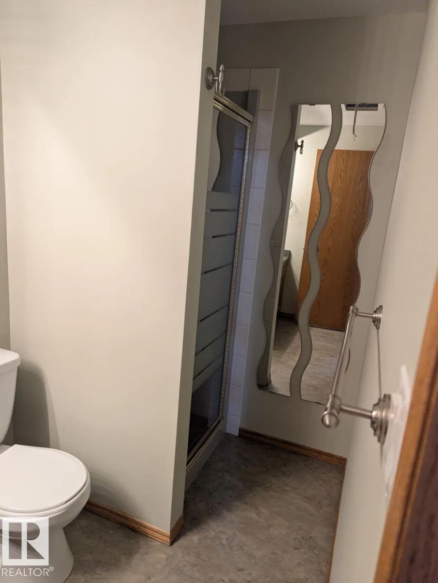 11019 10 AV NW