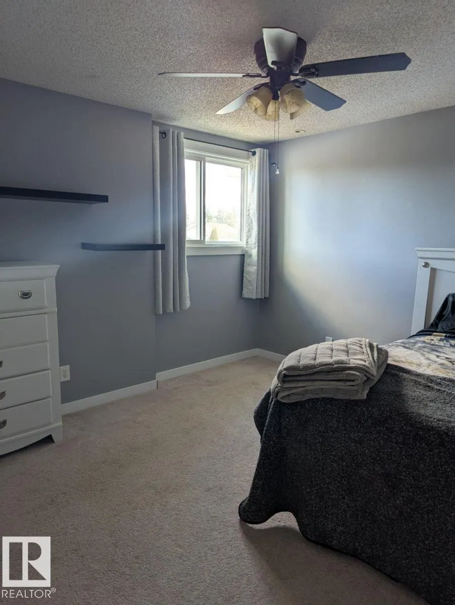 11019 10 AV NW