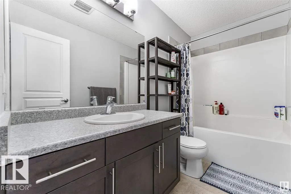 #54 8209 217 ST NW
