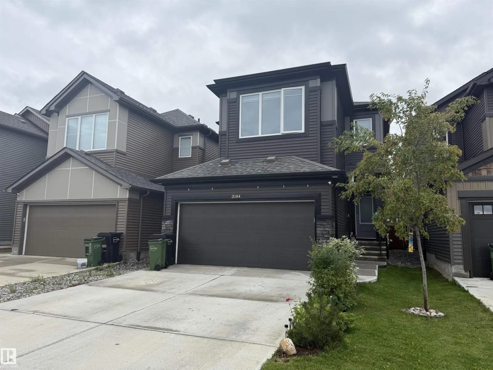 2084 GRAYDON HILL CR SW SW