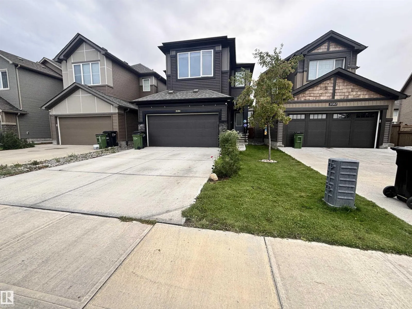 2084 GRAYDON HILL CR SW SW