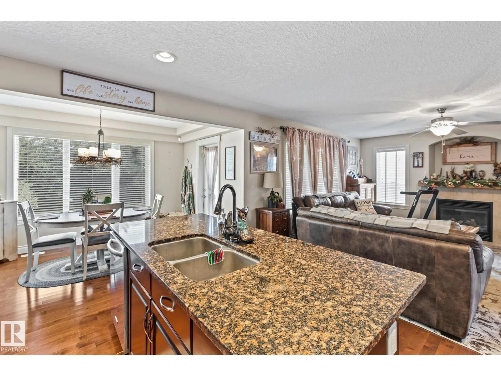 5609 RUE EAGLEMONT