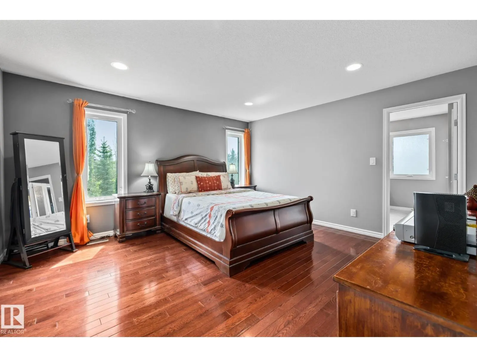 #26 10550 ELLERSLIE RD SW