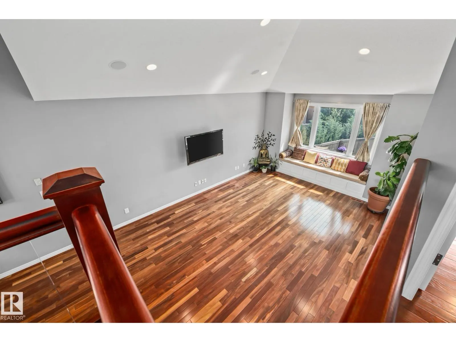 #26 10550 ELLERSLIE RD SW