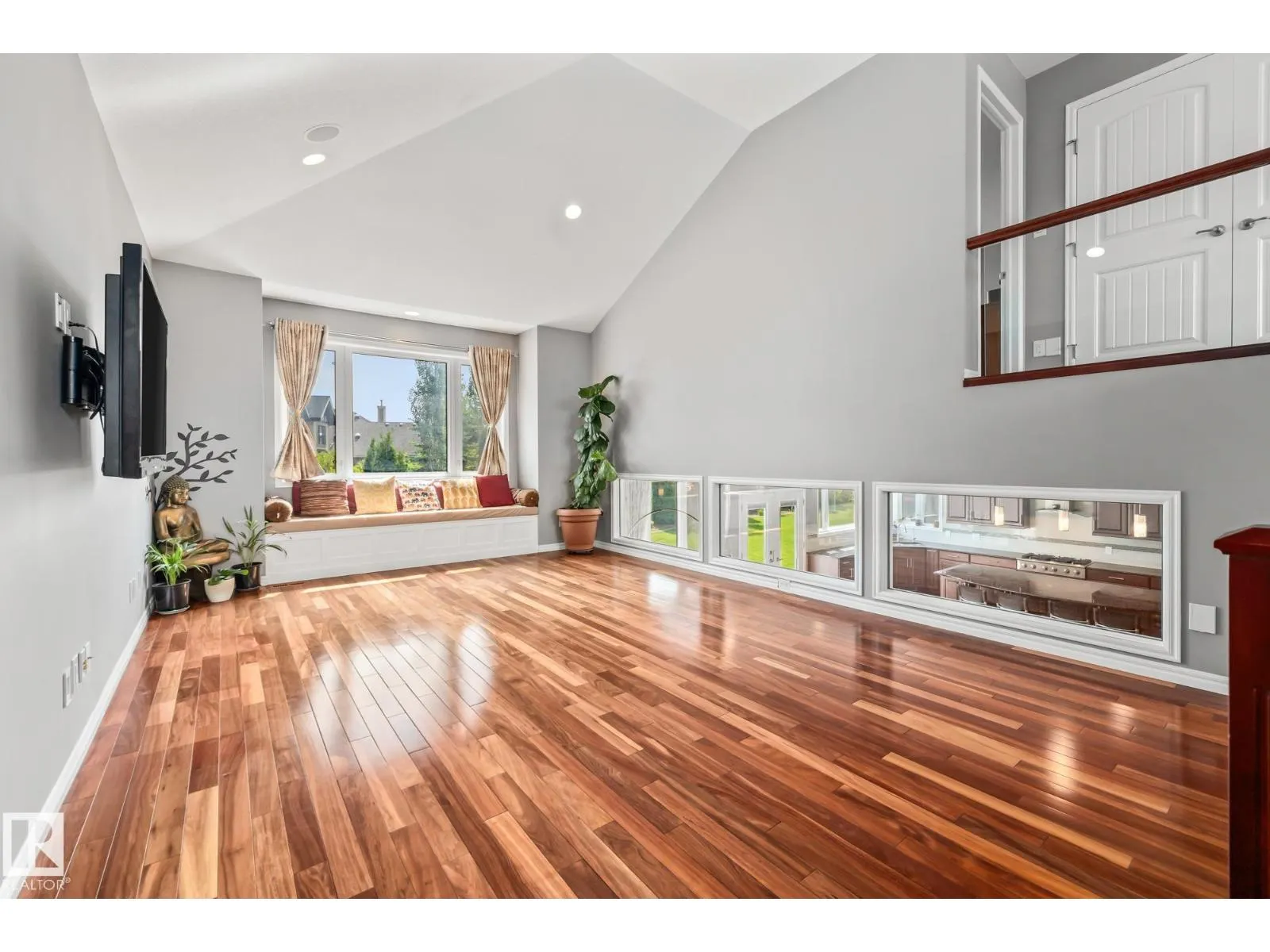 #26 10550 ELLERSLIE RD SW