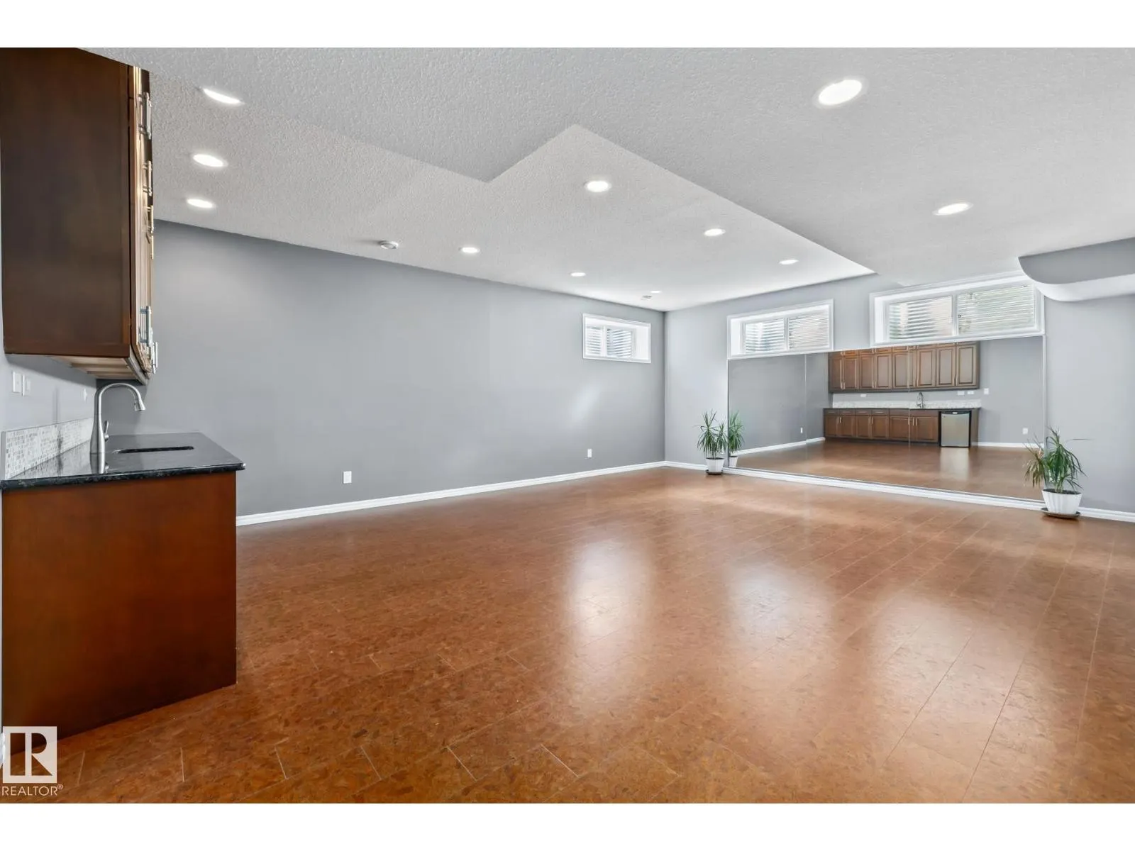 #26 10550 ELLERSLIE RD SW