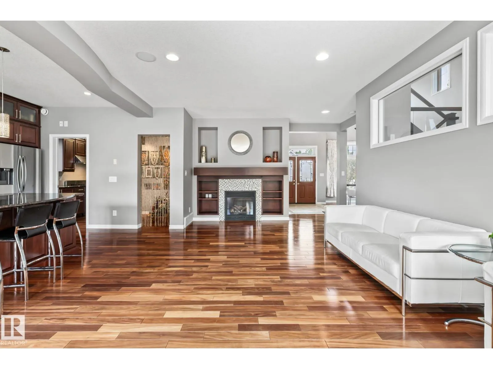 #26 10550 ELLERSLIE RD SW