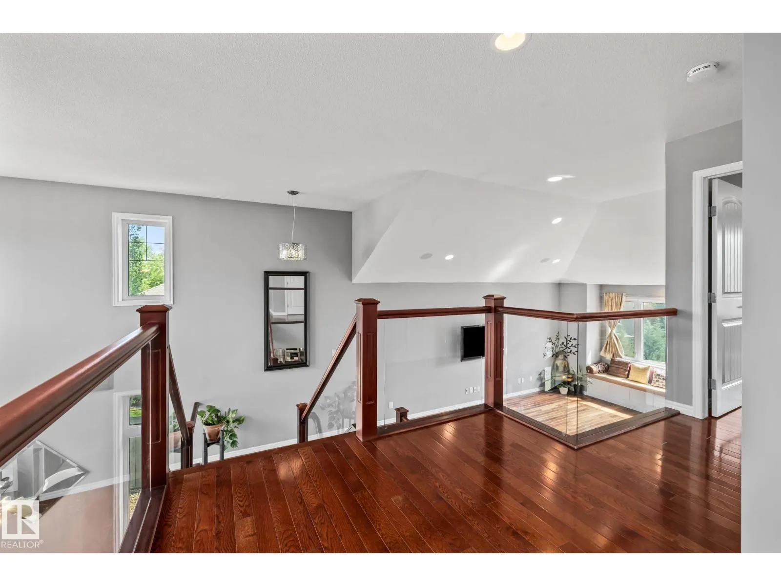 #26 10550 ELLERSLIE RD SW