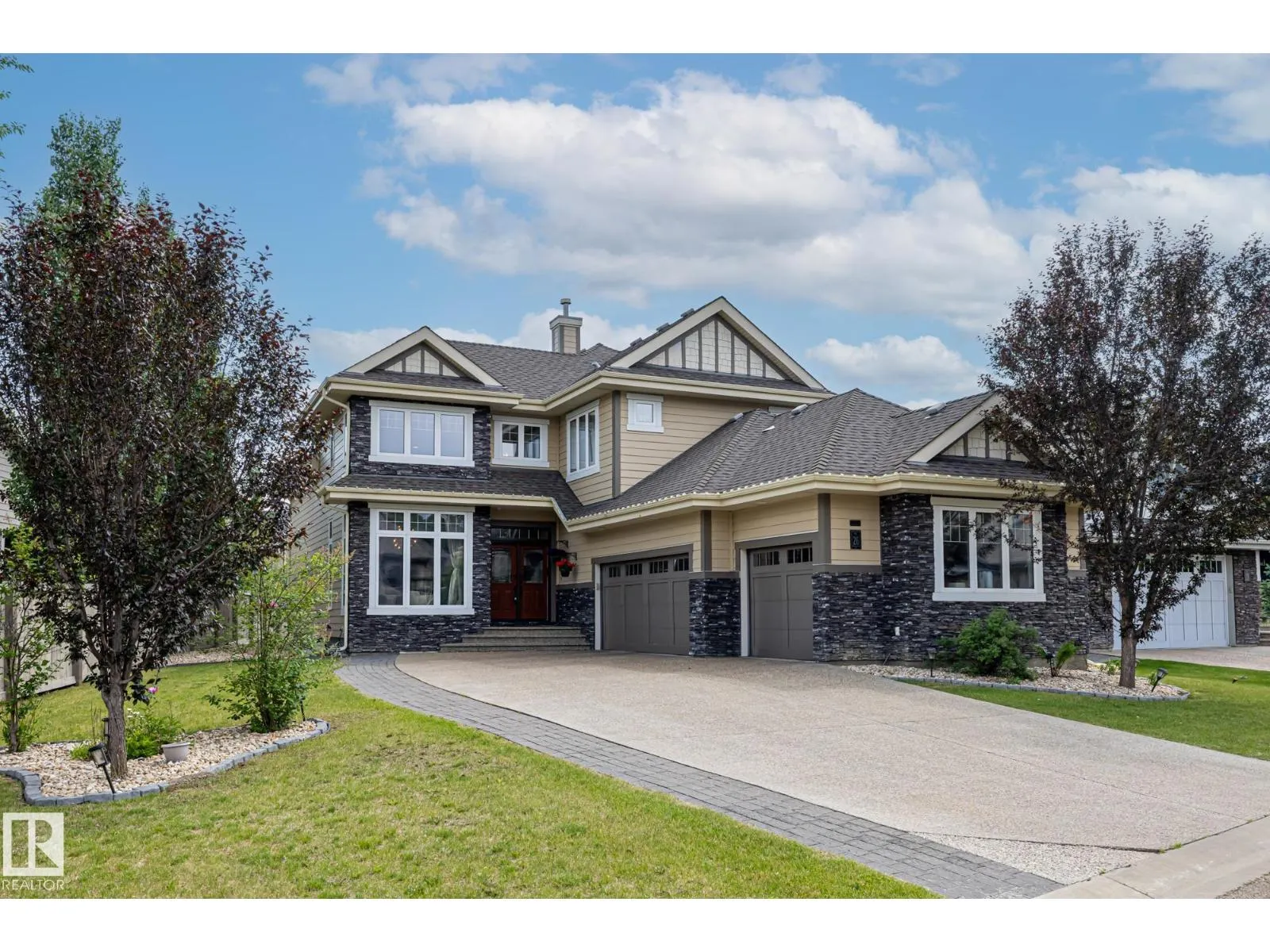#26 10550 ELLERSLIE RD SW