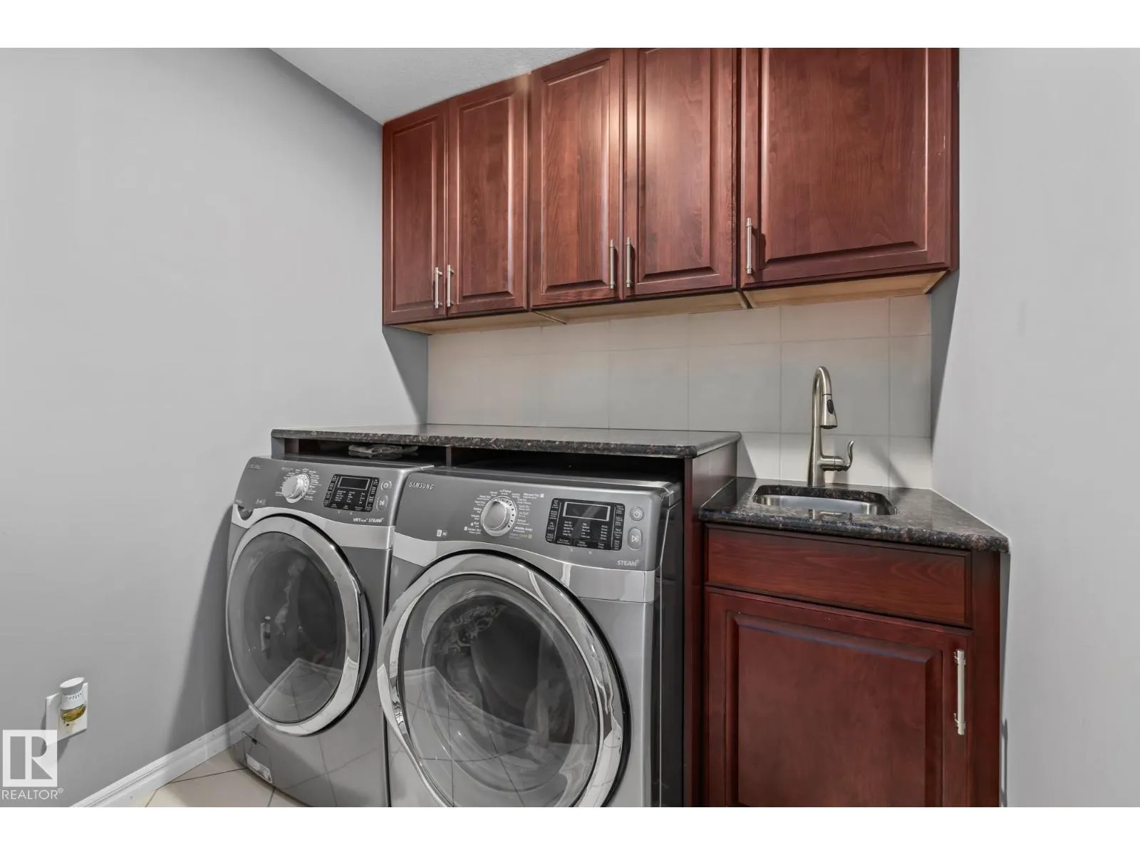 #26 10550 ELLERSLIE RD SW