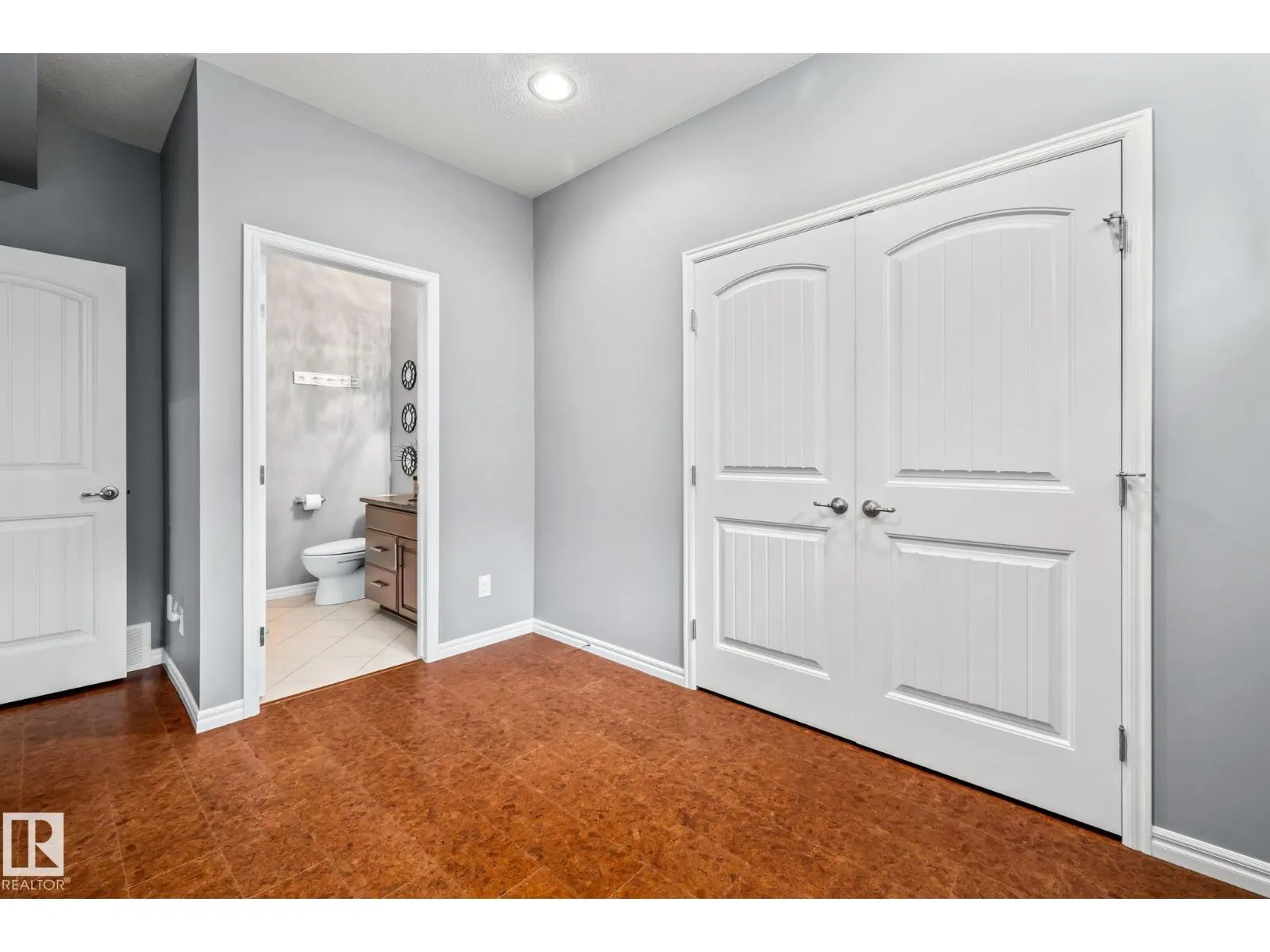 #26 10550 ELLERSLIE RD SW