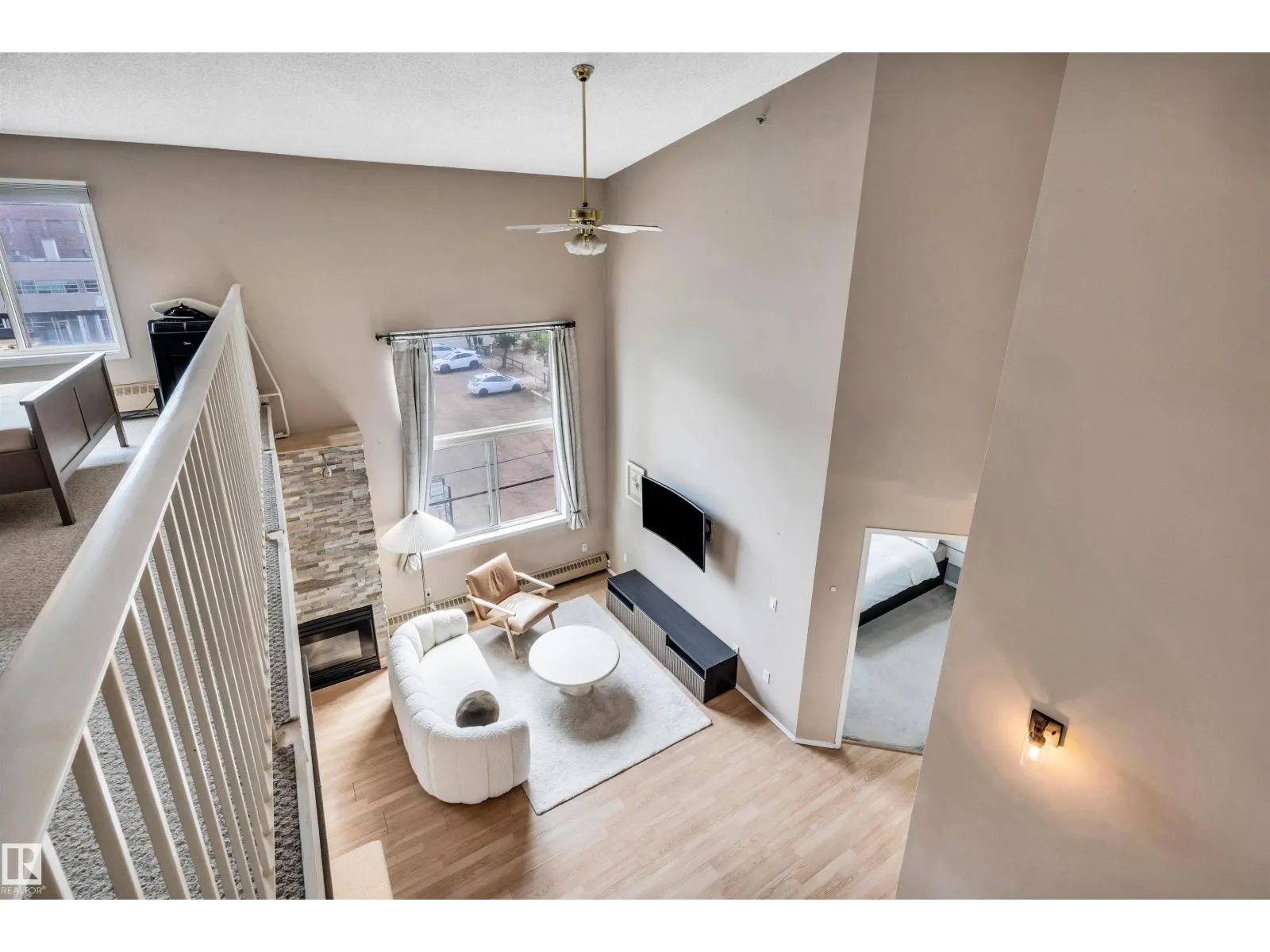 #31 10331 106 ST NW