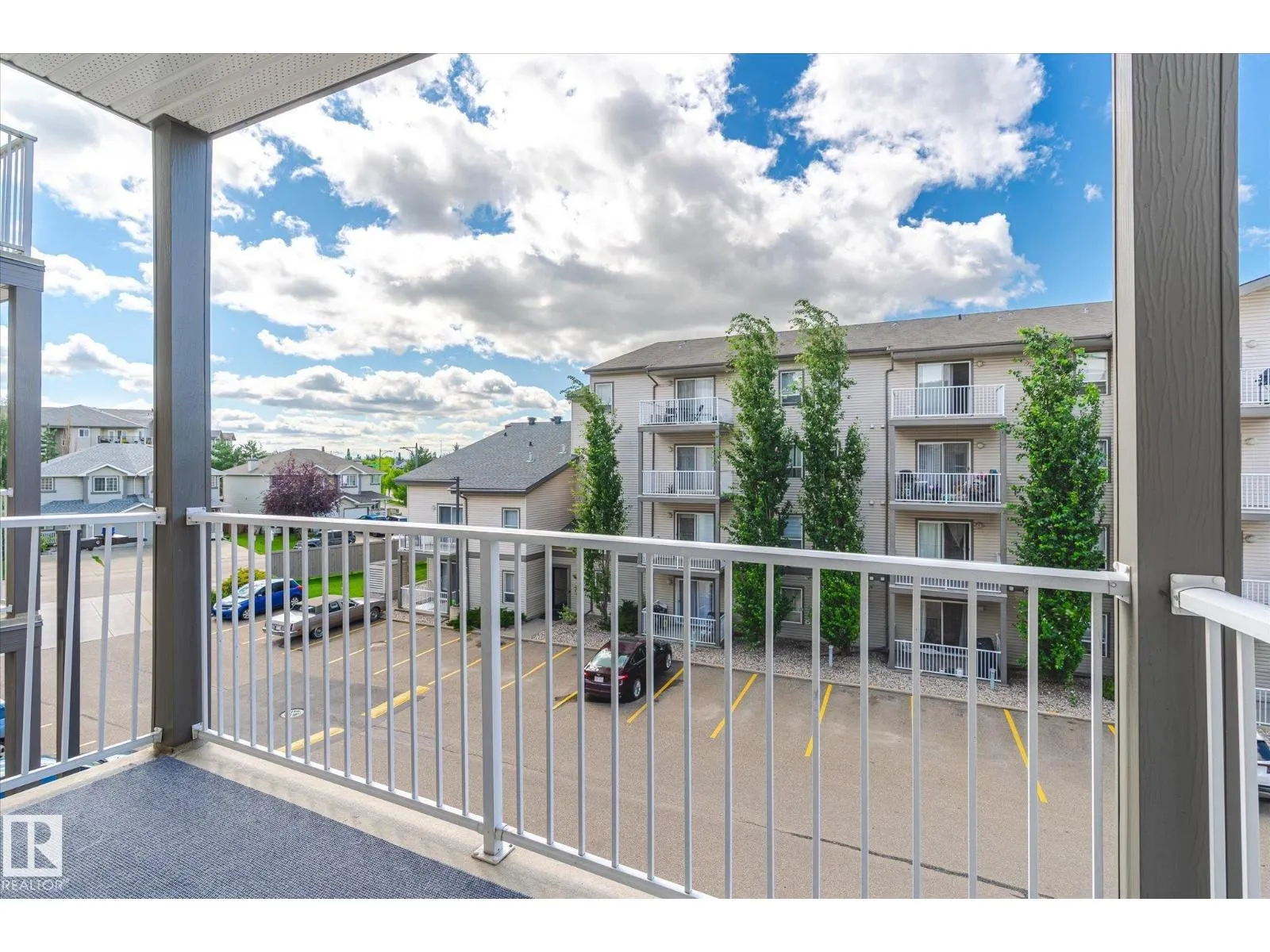 #321 151 EDWARDS DR SW