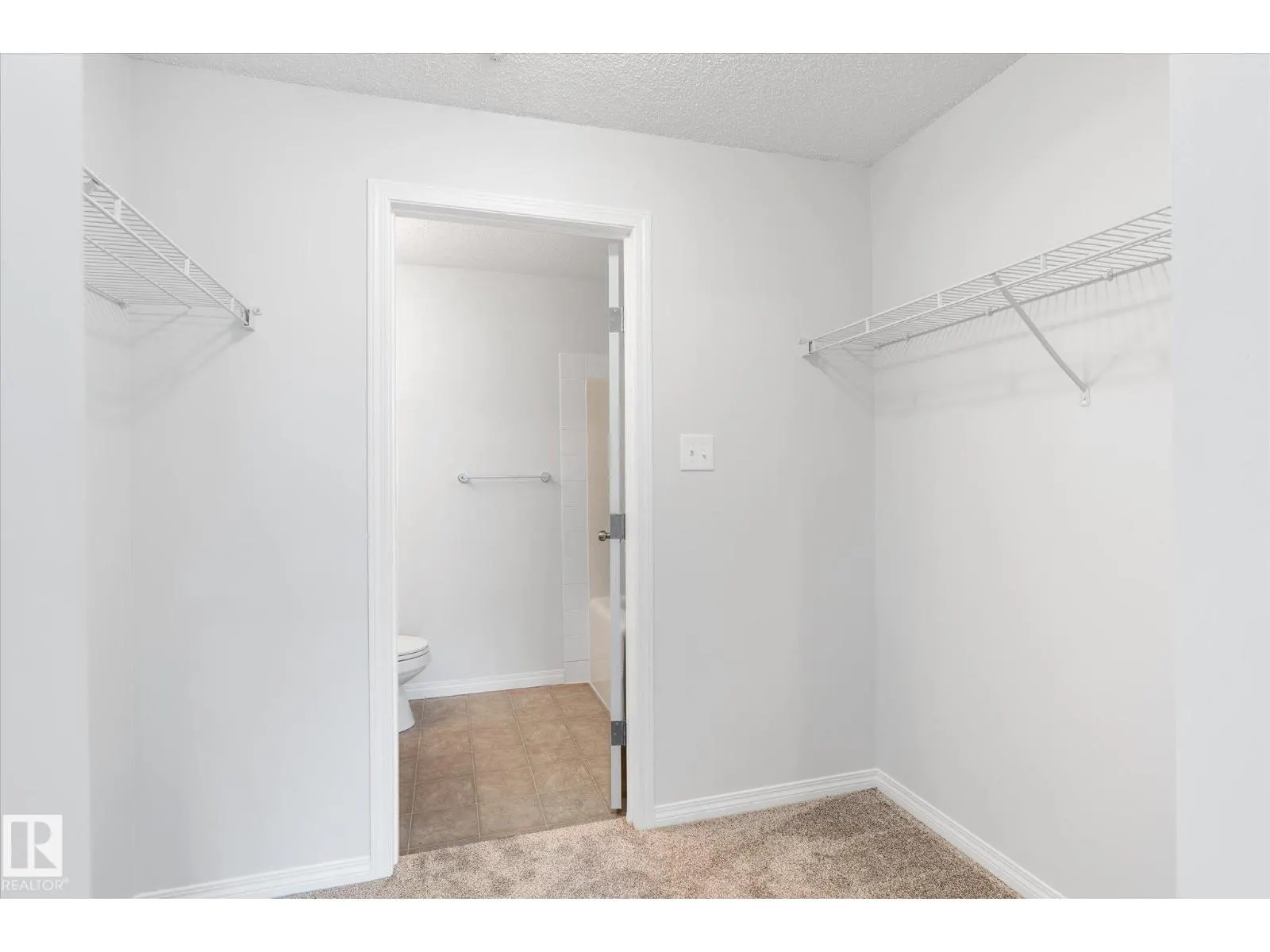 #321 151 EDWARDS DR SW
