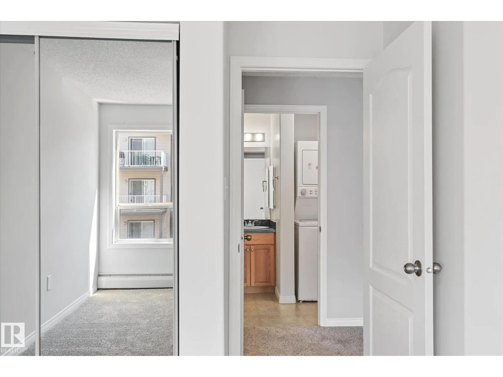 #321 151 EDWARDS DR SW