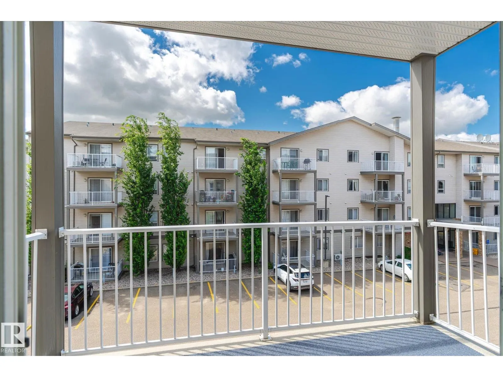 #321 151 EDWARDS DR SW