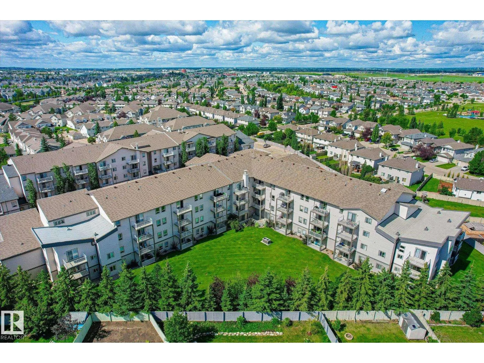 #321 151 EDWARDS DR SW