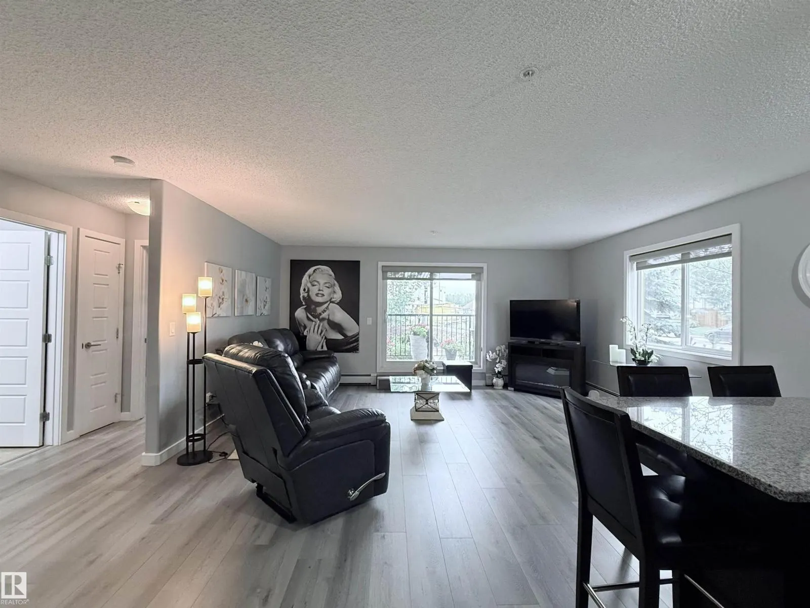 #104 14808 125 ST NW