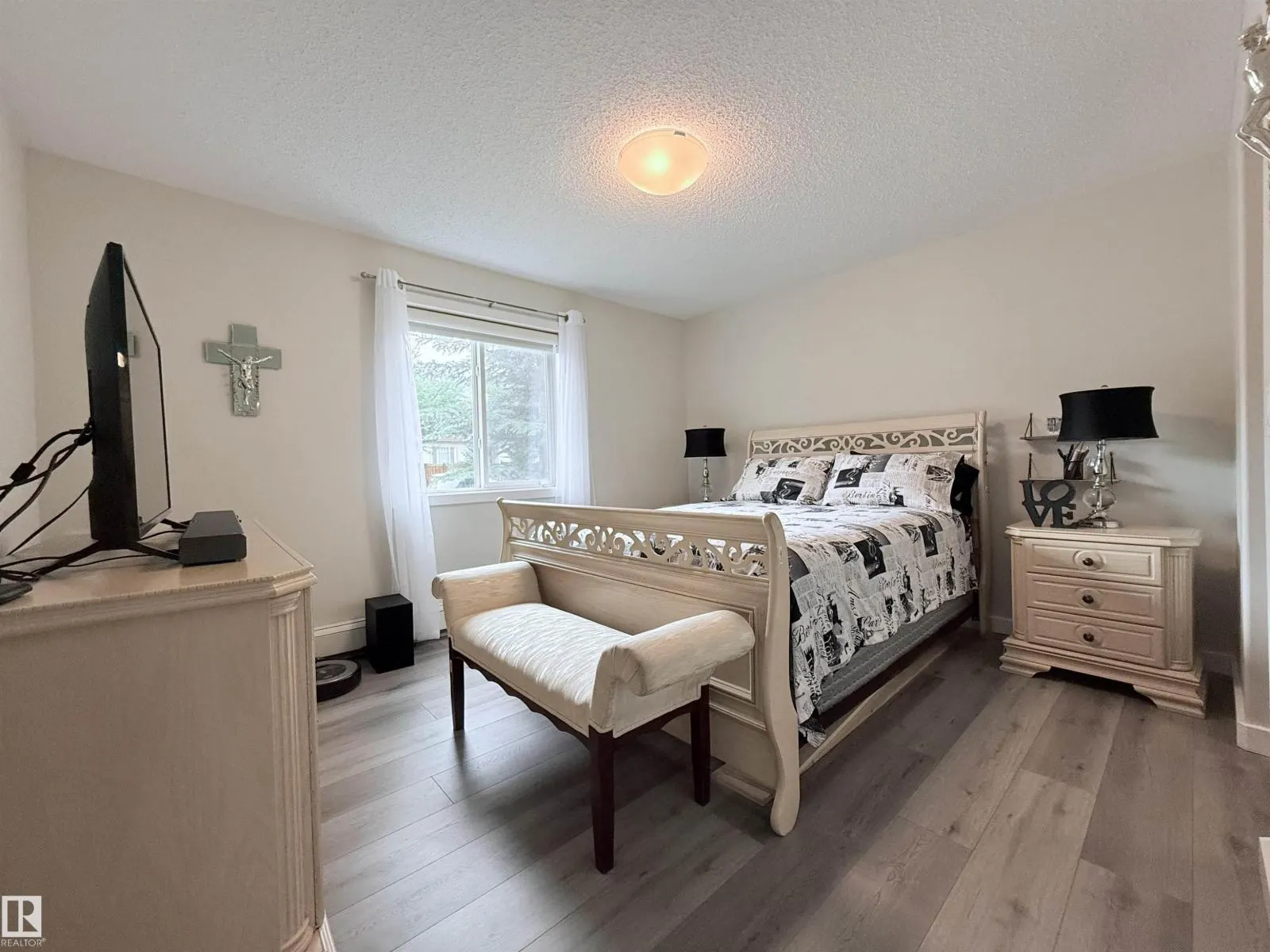 #104 14808 125 ST NW