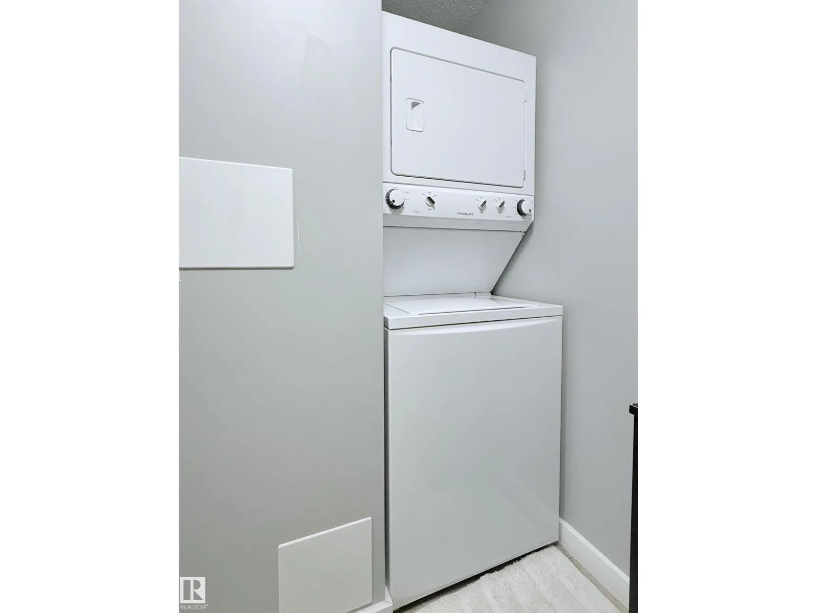 #104 14808 125 ST NW