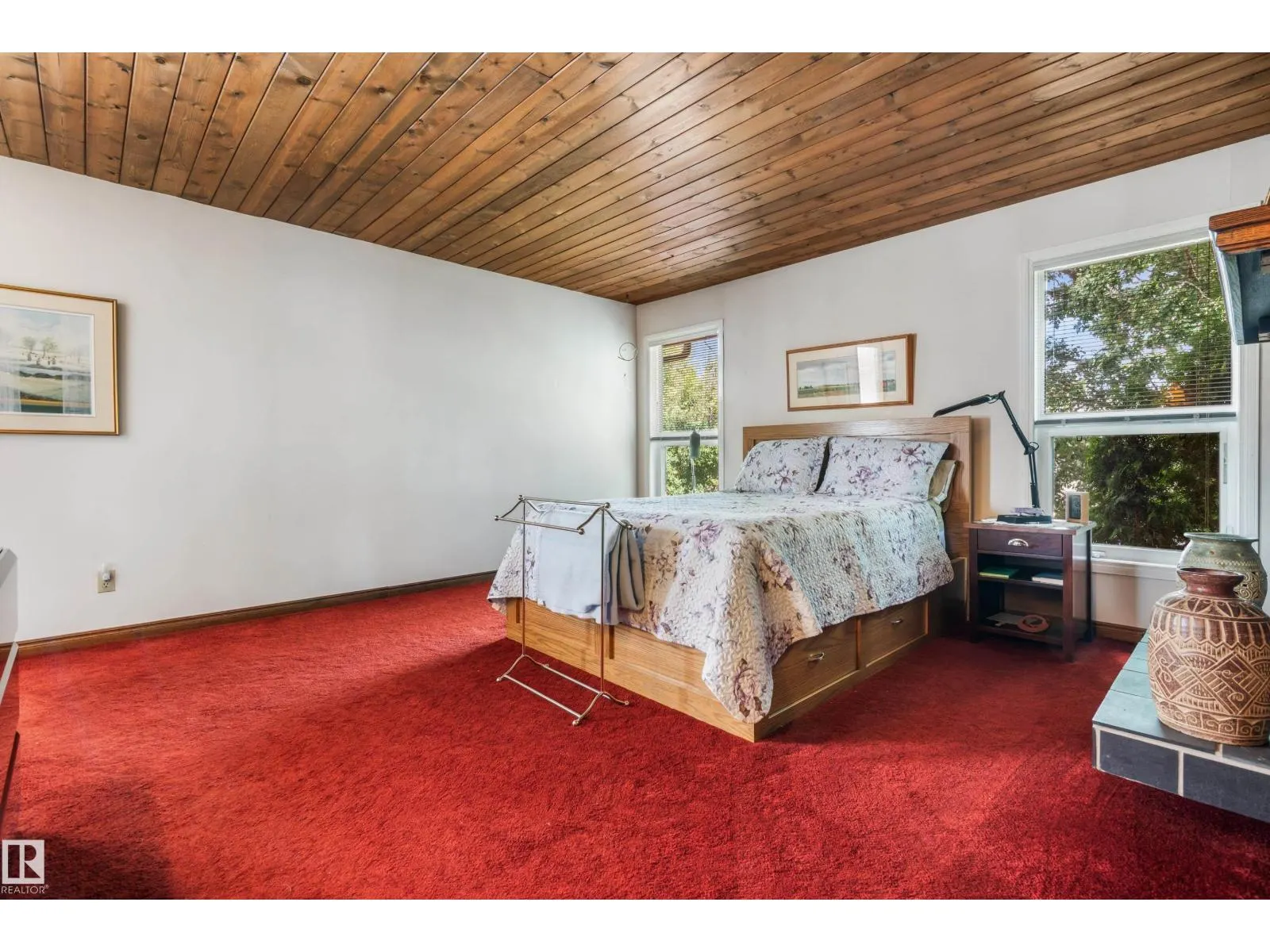 16737 110 ST NW