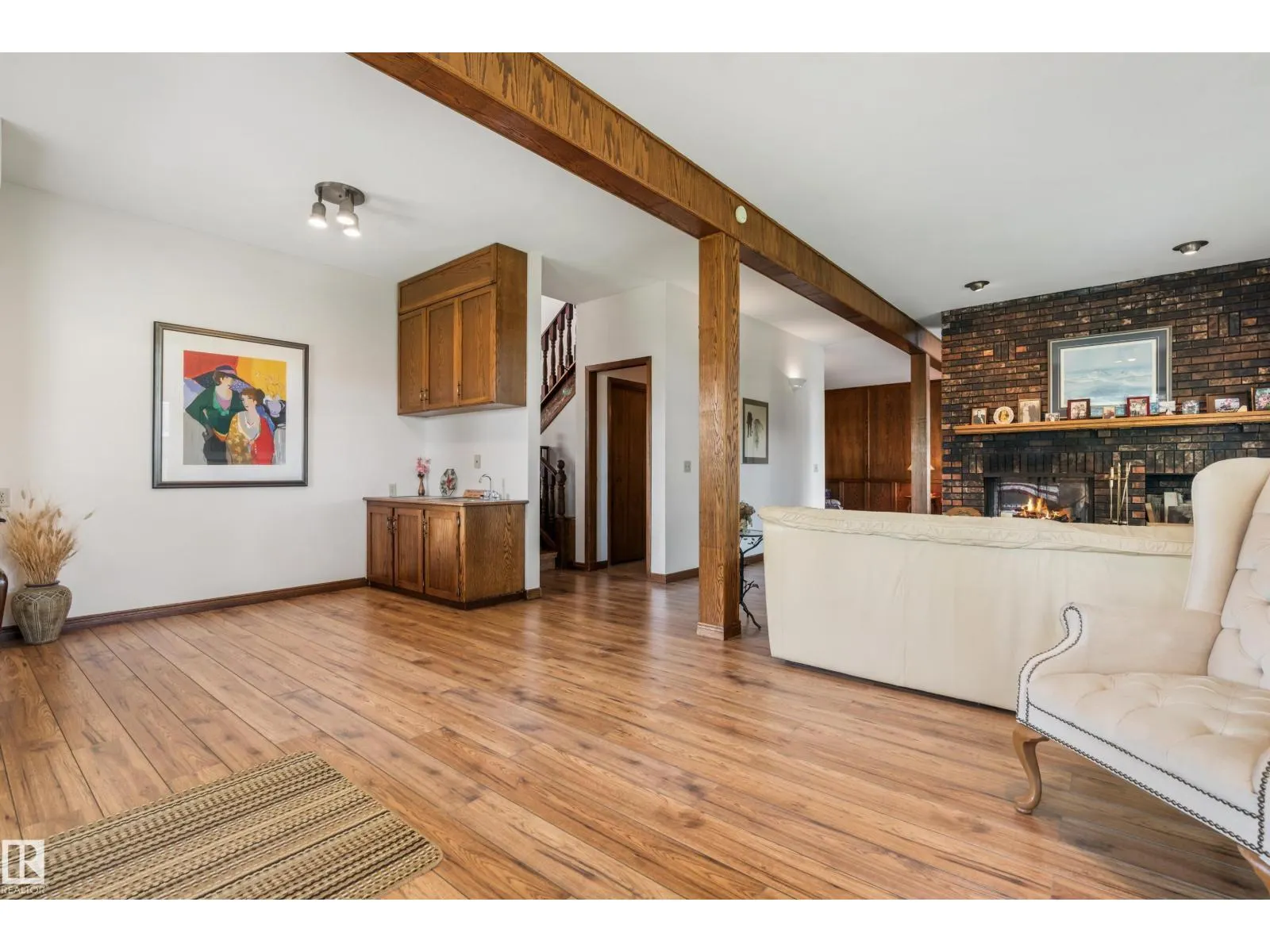 16737 110 ST NW