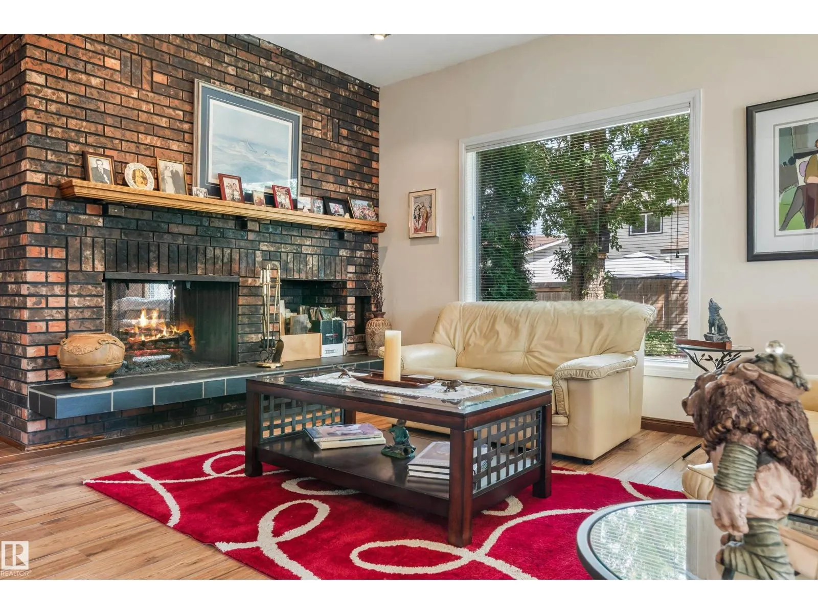 16737 110 ST NW