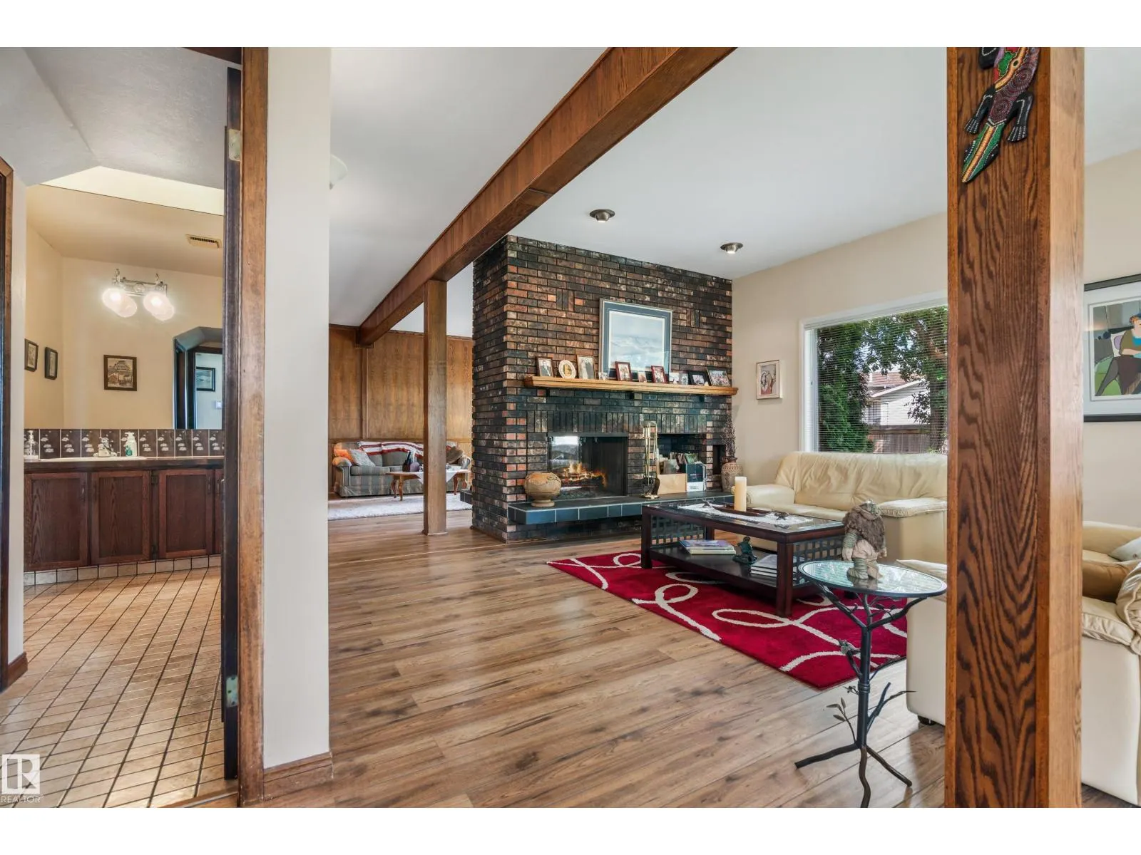 16737 110 ST NW