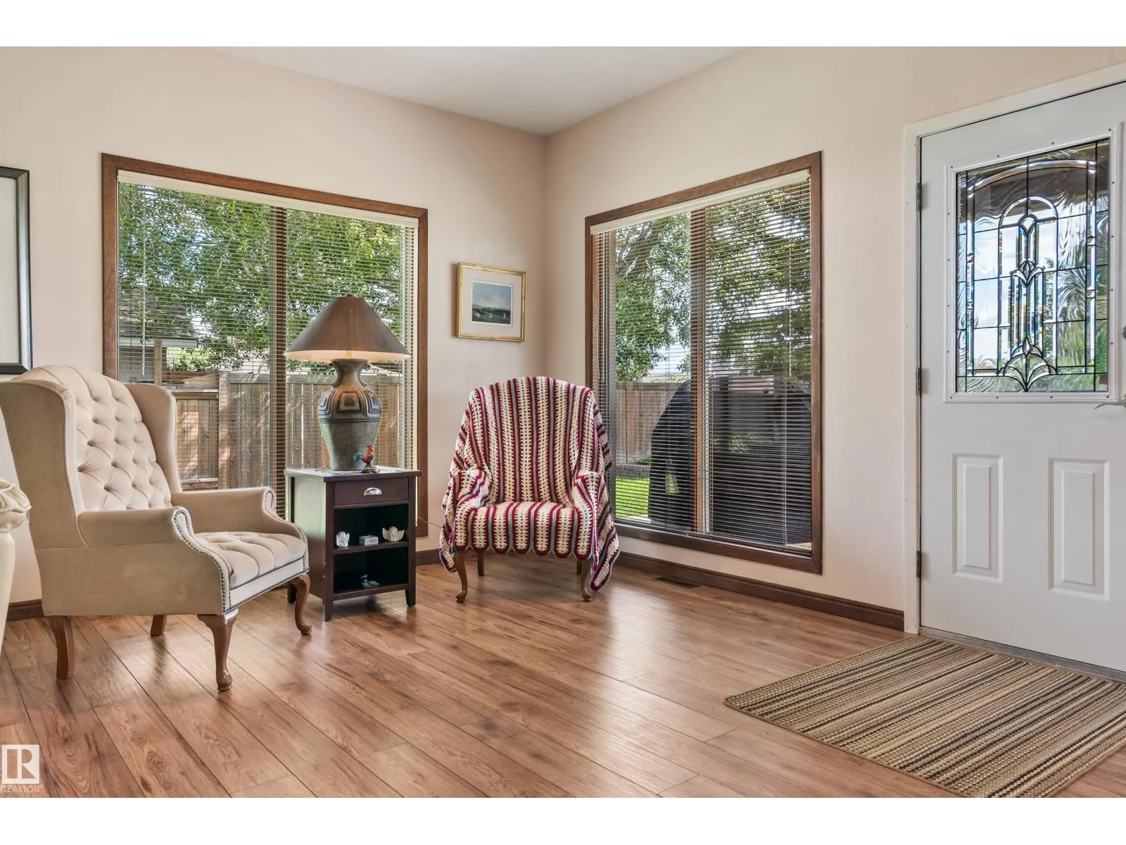 16737 110 ST NW