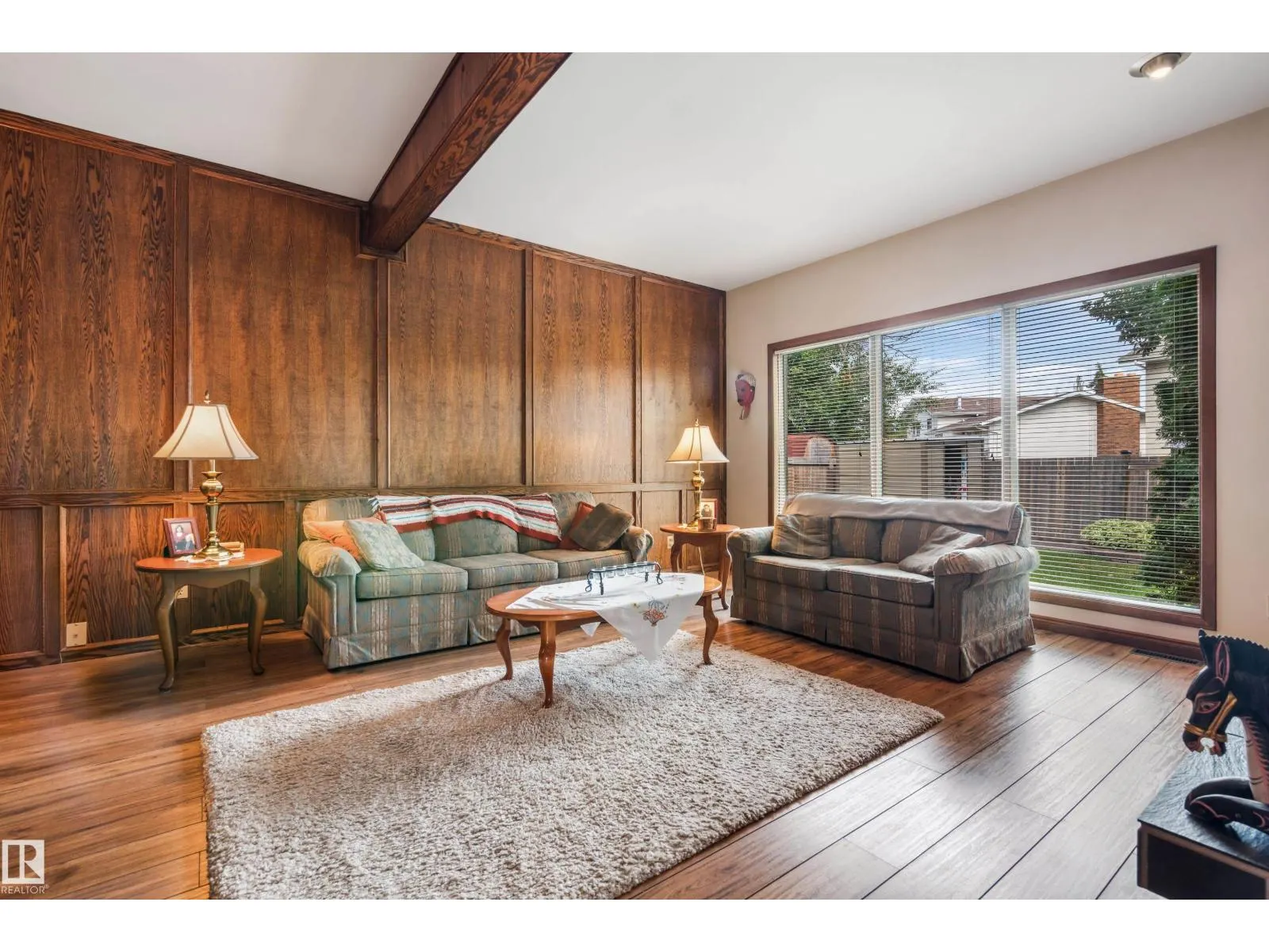 16737 110 ST NW