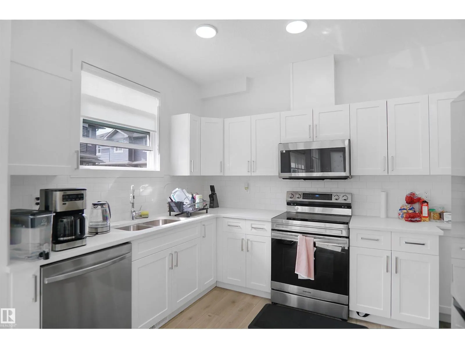 #13 603 ORCHARDS BV SW