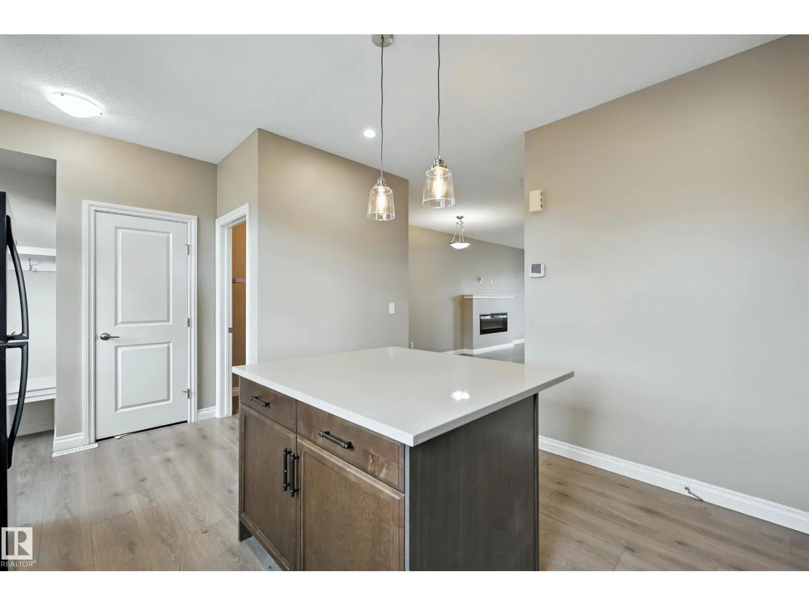 8163 Chapelle WY SW