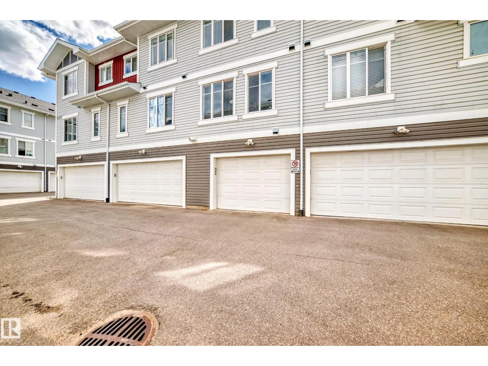 #89 2905 141 ST SW