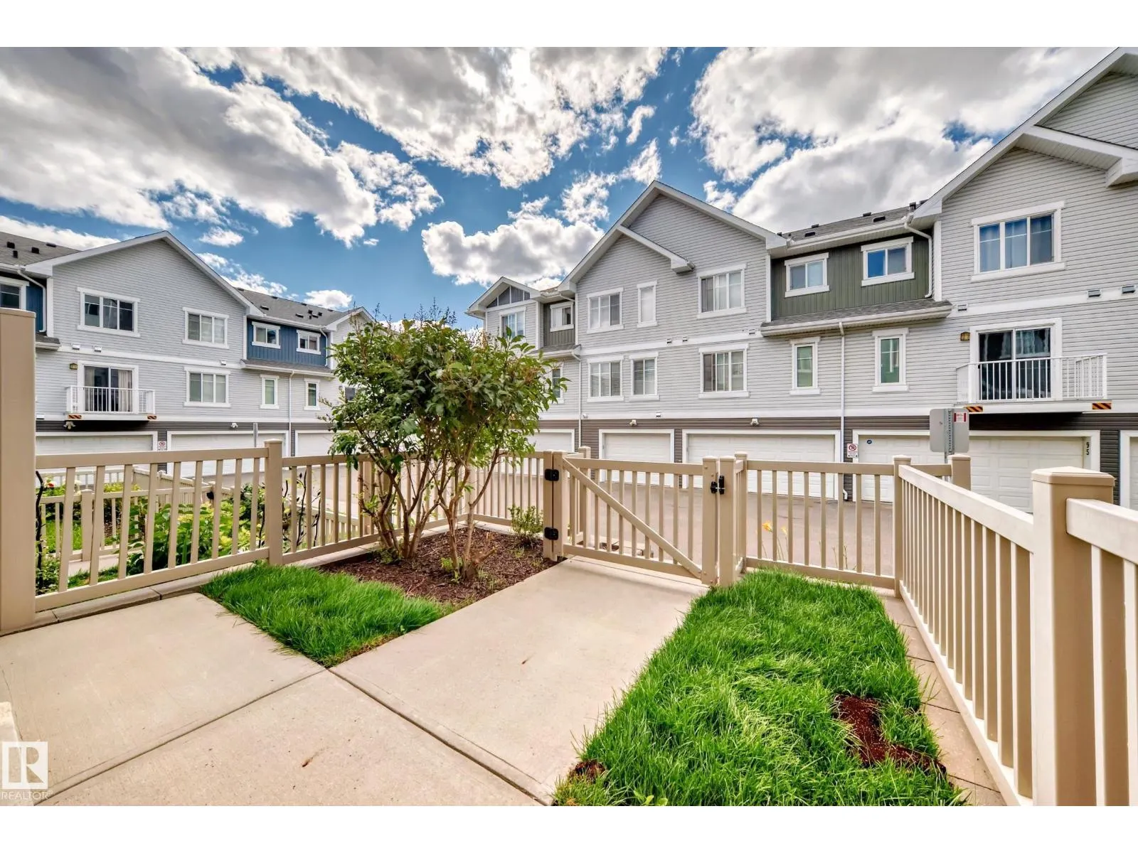 #89 2905 141 ST SW