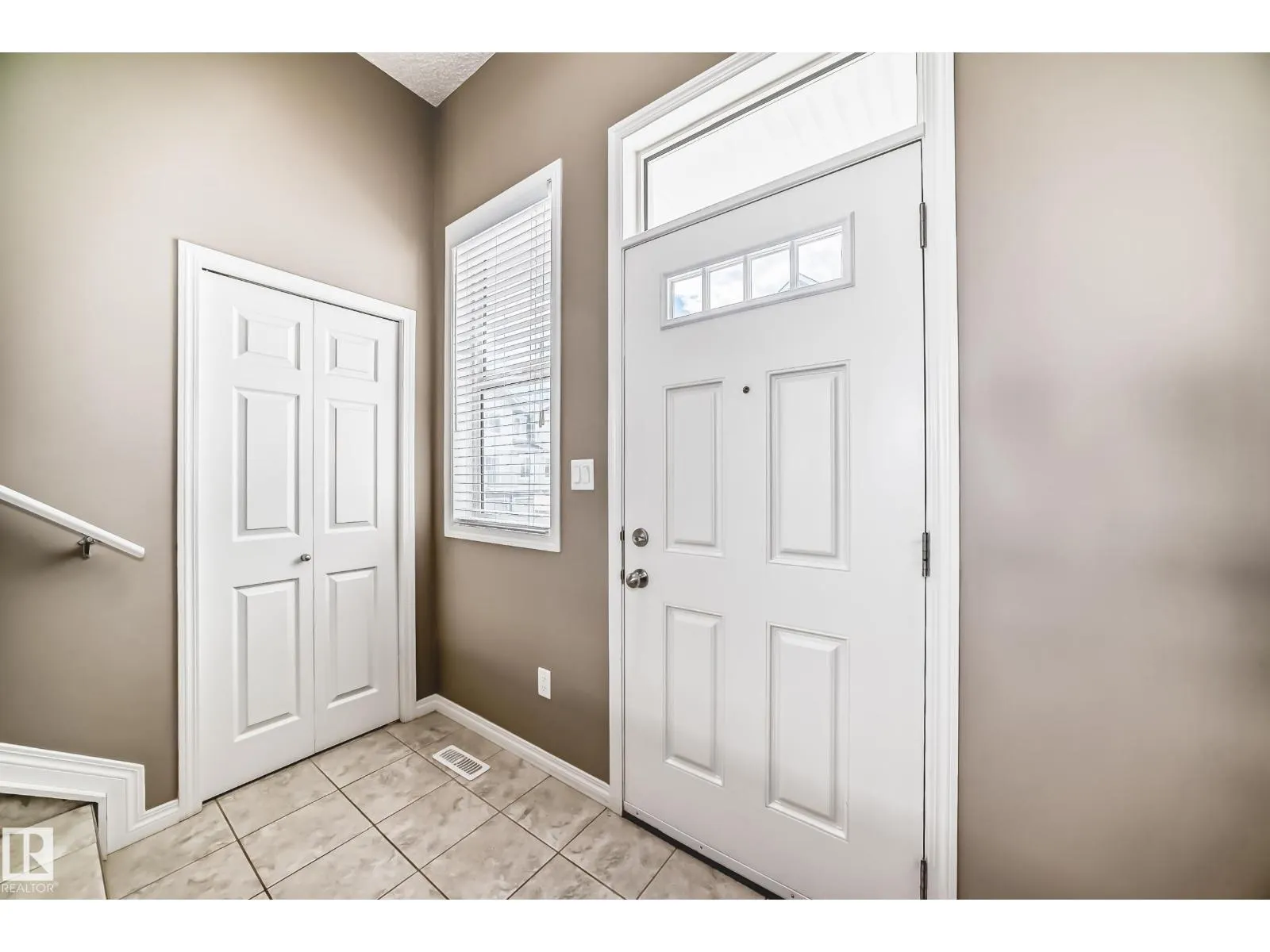 #89 2905 141 ST SW